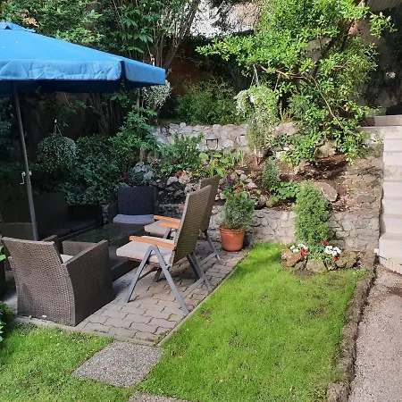 罗曼缇卡埃格酒店 酒店