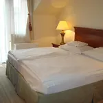 Otel Romantik Eğri